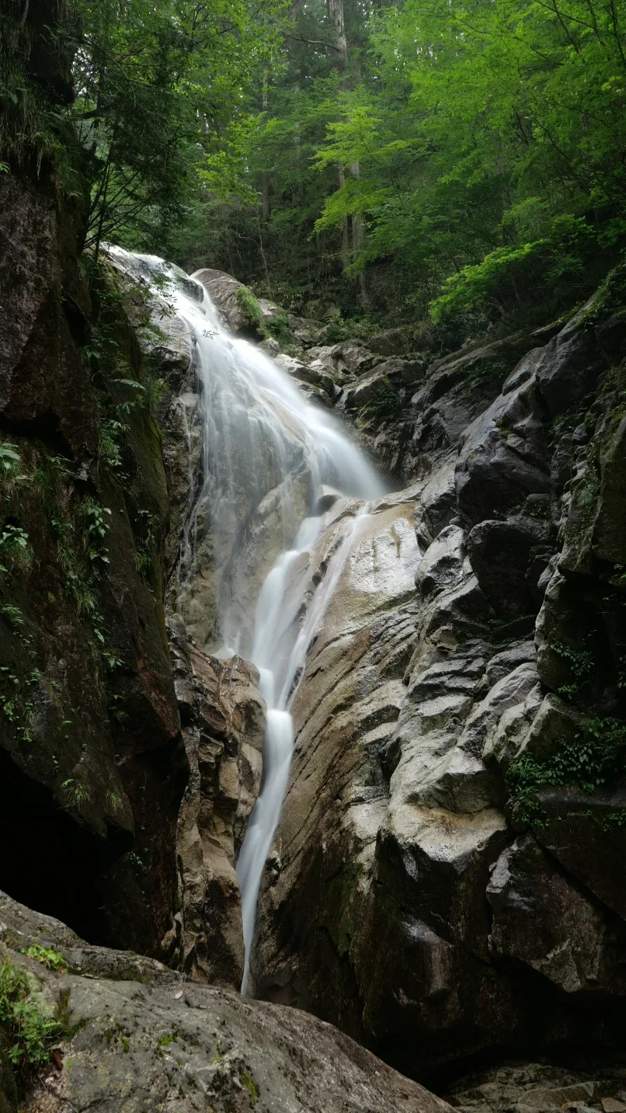 螺旋滝（田立の滝）
